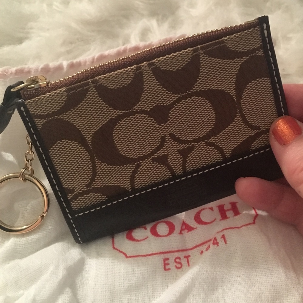 FINAL REDUCTION -  Coach Card Case
